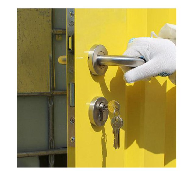 IBC Plastic Covered Spill Bund lock and handle