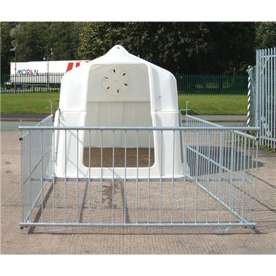 JFC Super Calf Hutch with penning and Teat Feeder