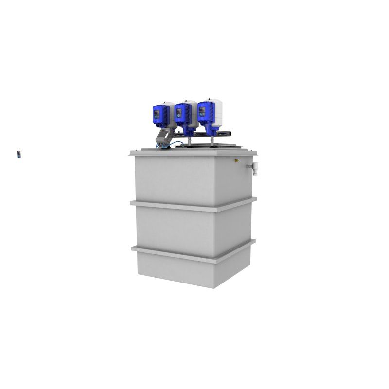 1220 Litre GRP Water Tank with a Triple Pump Booster Set