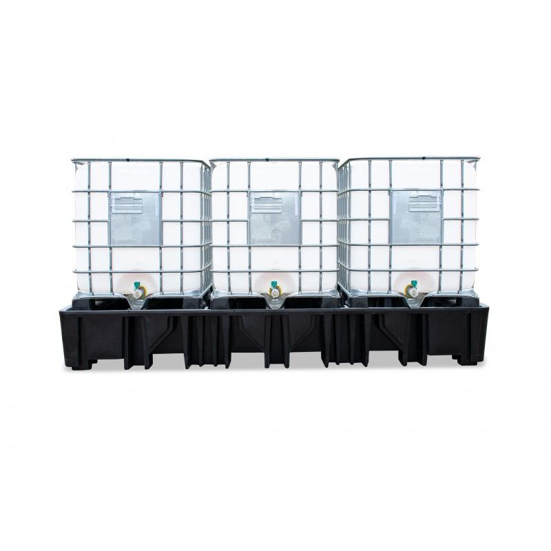 Triple IBC Bund with 3 IBC's